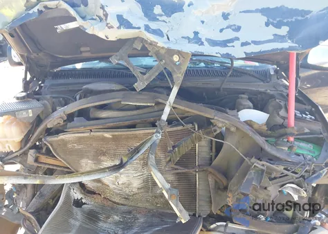 2000 GMC Sierra 1500 Sle from USA, damaged, VIN 2GTEC19T3Y1118401